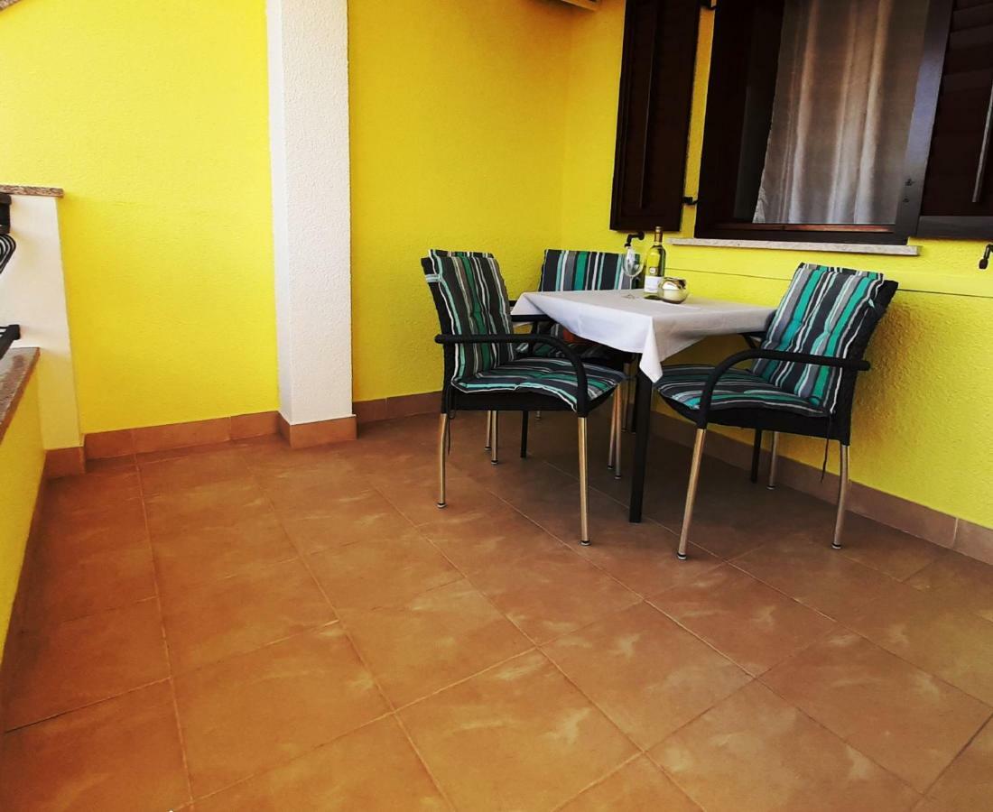 Paradise Beach Apartments Rovinj Ngoại thất bức ảnh